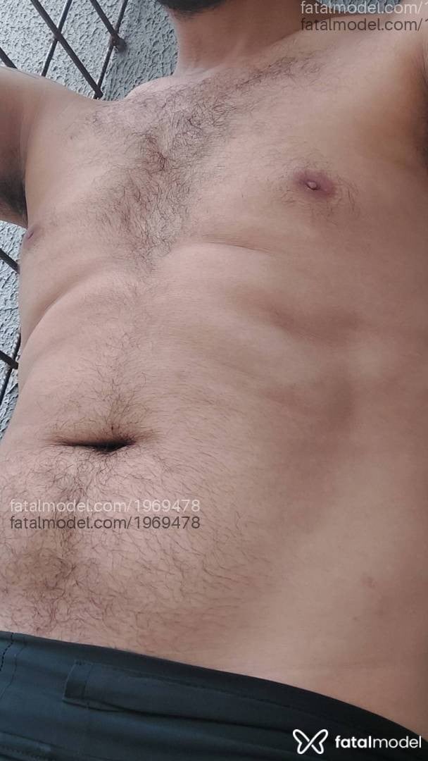 Acompanhante homem morena (o) de olhos castanhos em Uberaba - Cássio Macedo