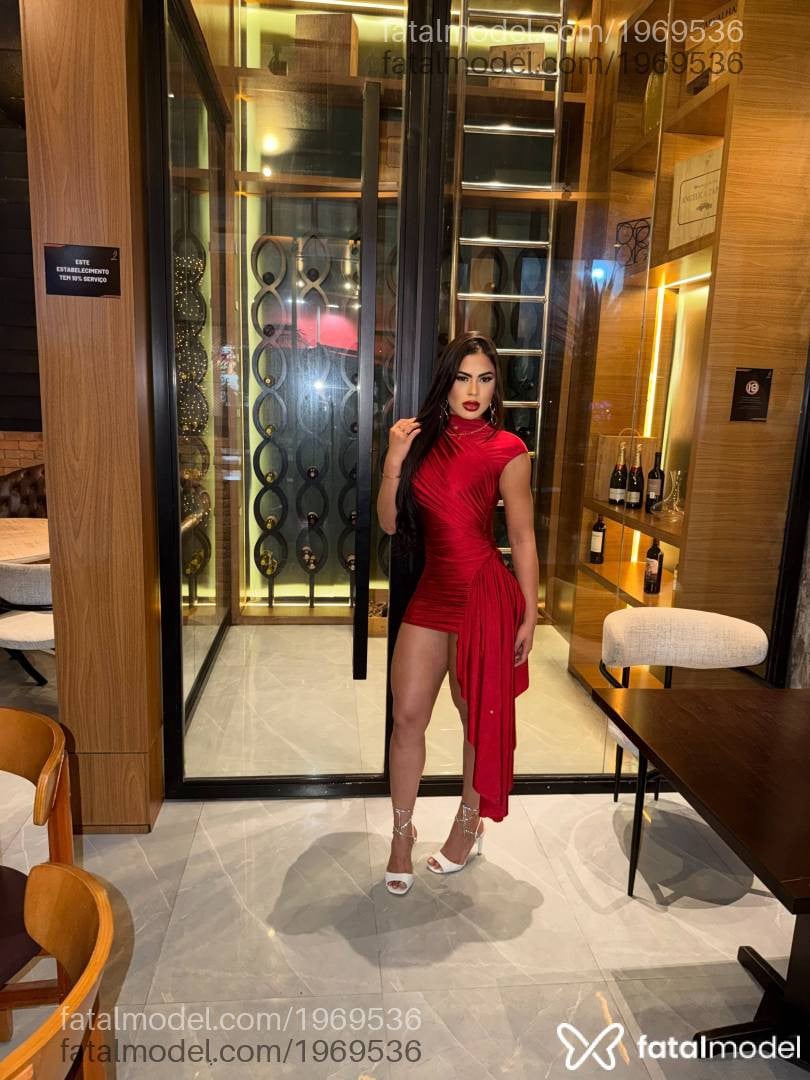 Acompanhante mulher morena (o) de olhos castanhos - Thalita Lopes