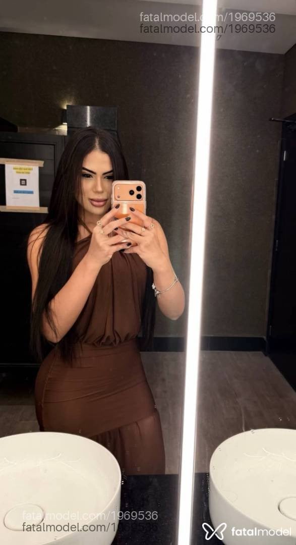 Acompanhante mulher morena (o) de olhos castanhos - Thalita Lopes