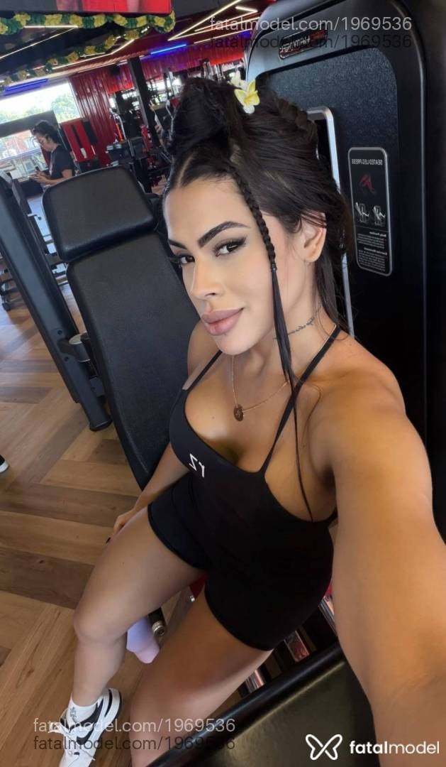Acompanhante mulher morena (o) de olhos castanhos - Thalita Lopes