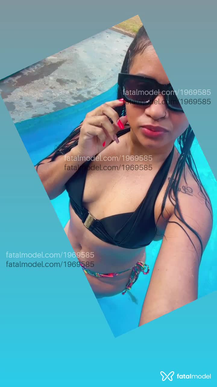 Acompanhante mulher morena (o) de olhos pretos em Virtual - Mel