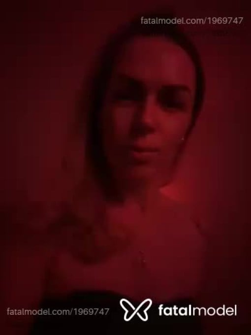 Acompanhante mulher ruiva (o) de olhos azuis em Ribeirão Preto - Allana Becker