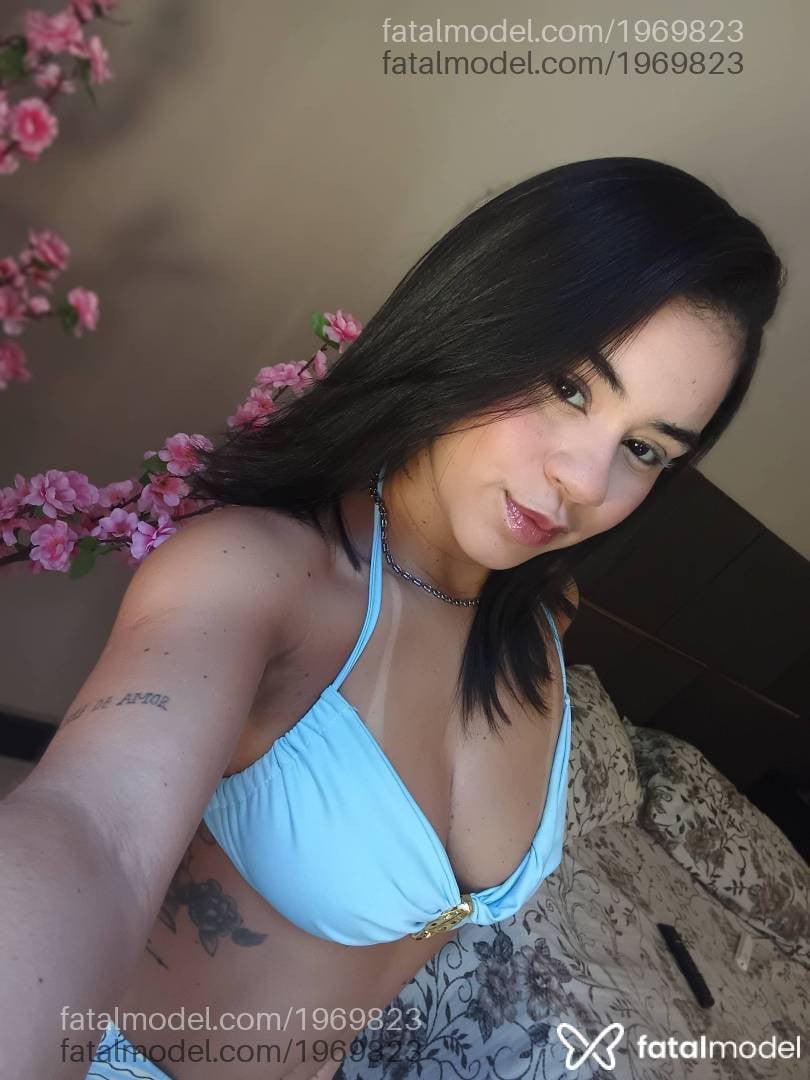 Acompanhante mulher morena (o) de olhos castanhos em Vitória - Mia Pimentel