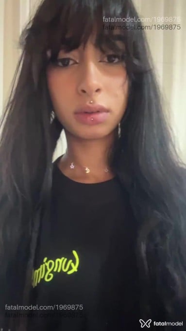 Acompanhante mulher morena (o) de olhos pretos em Brasília - Lua