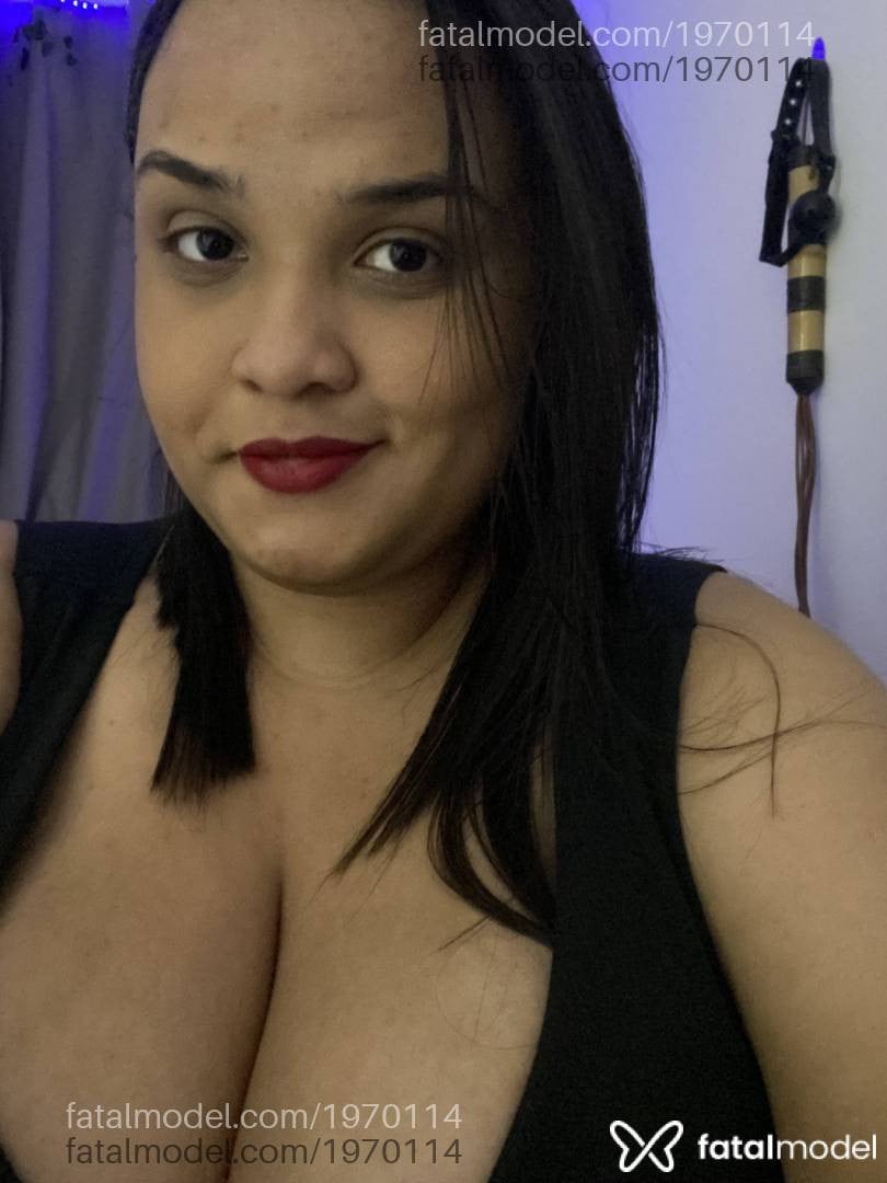 Acompanhante mulher morena (o) de olhos pretos em Virtual - Sapphire