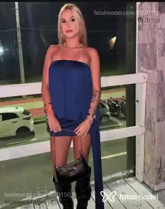 Acompanhante mulher loira (o) de olhos mel - Luana Monteiro