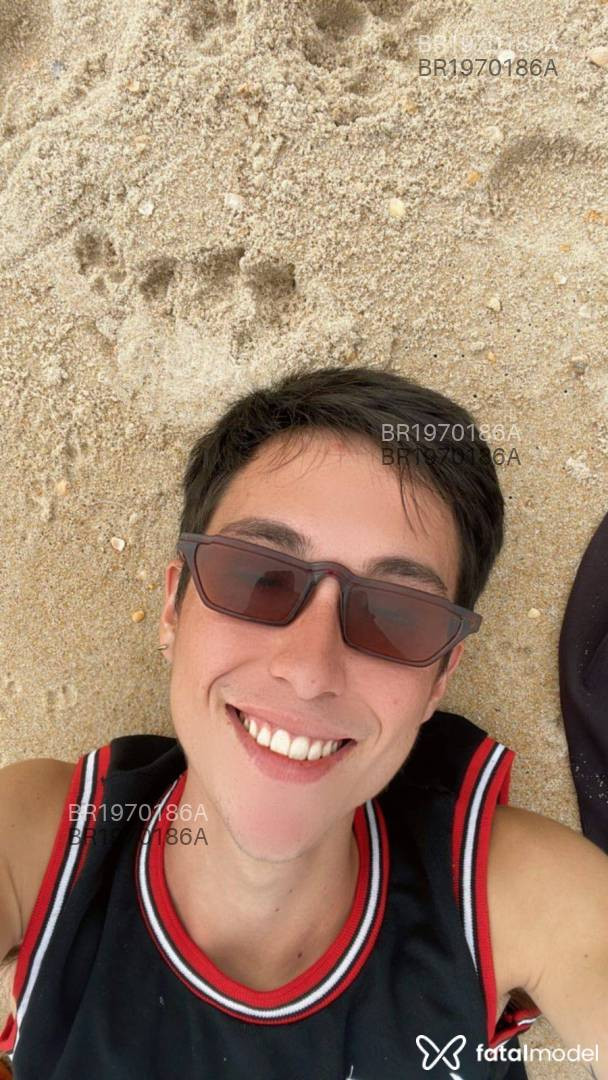 Acompanhante homem morena (o) de olhos castanhos em Virtual Acompanhante homem morena (o) de olhos castanhos em Virtual - Mauricio Gringo