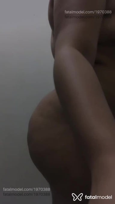 Acompanhante mulher morena (o) de olhos pretos em Itajaí - Sofia Mendes