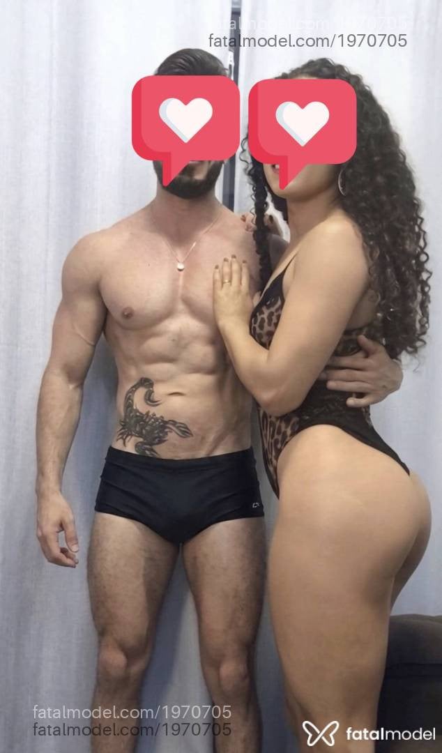 Acompanhante mulher com cabelo castanho de olhos castanhos - Casalprofano