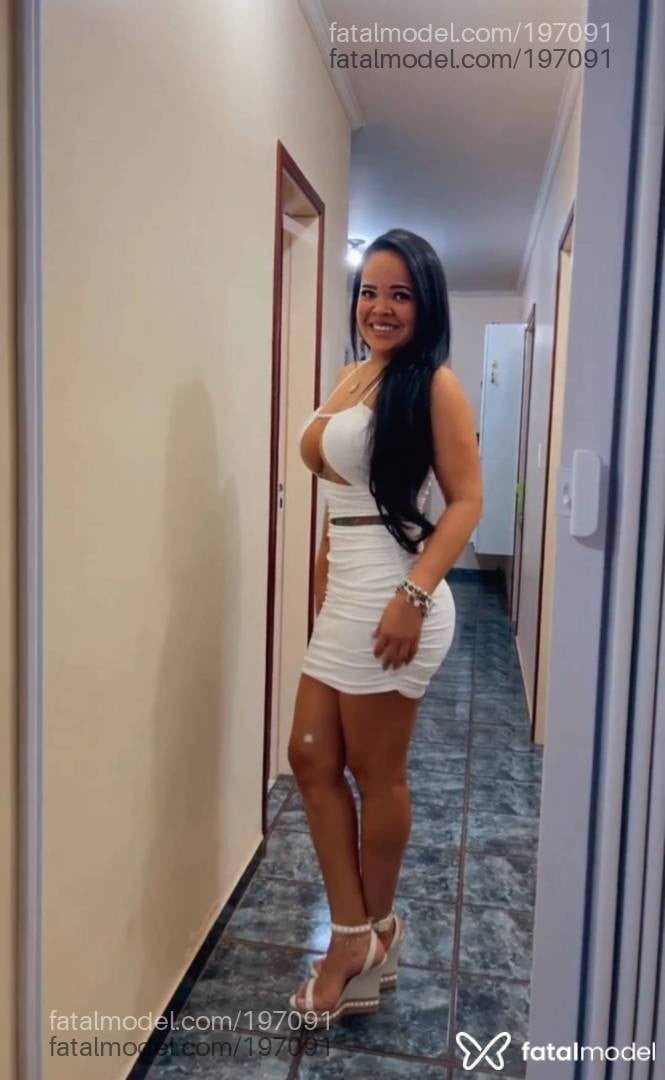 Acompanhante mulher morena (o) de olhos castanhos - Raphaela Ferraz