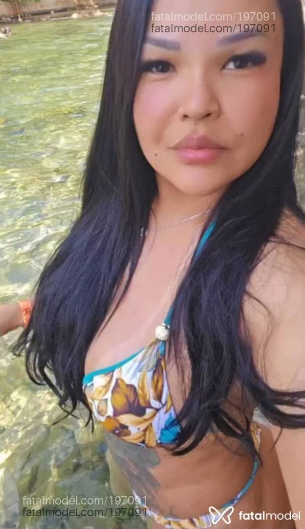 Acompanhante mulher morena (o) de olhos castanhos - Raphaela Ferraz