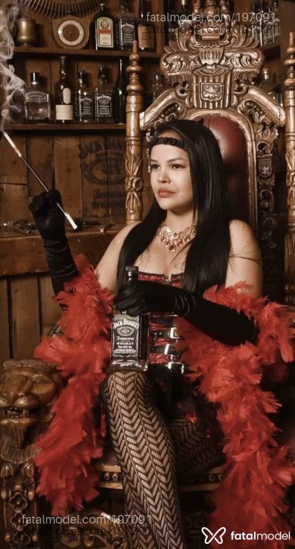 Acompanhante mulher morena (o) de olhos castanhos - Raphaela Ferraz