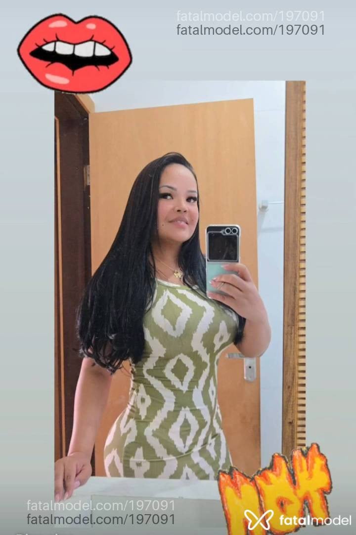 Acompanhante mulher morena (o) de olhos castanhos - Raphaela Ferraz