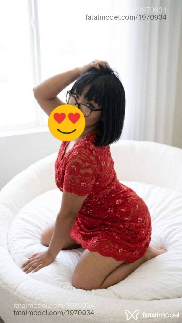 Acompanhante mulher morena (o) de olhos pretos em Ji-Paraná - Isis
