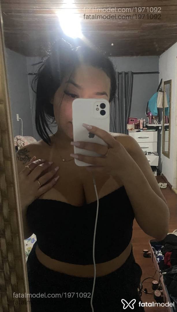 Acompanhante mulher morena (o) de olhos castanhos em Lages - Lorrana Silva