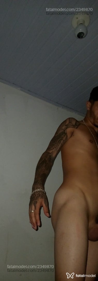Acompanhante homem morena (o) de olhos mel em Resende - Galudão Predileto