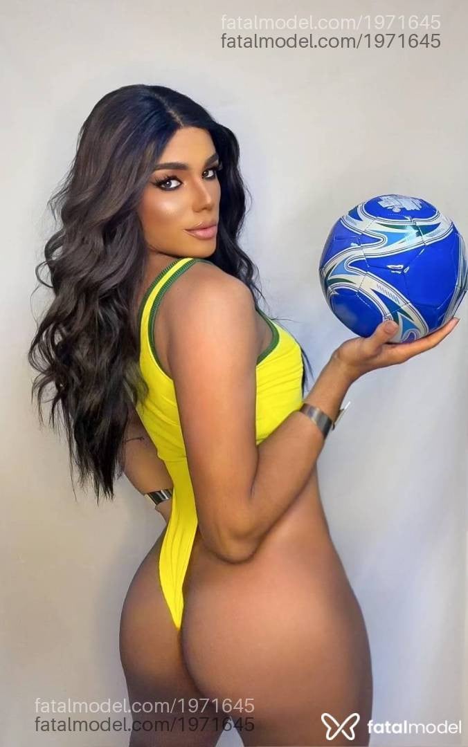 Acompanhante mulher trans morena (o) de olhos mel em Foz do Iguaçu - Melissa Alcântara