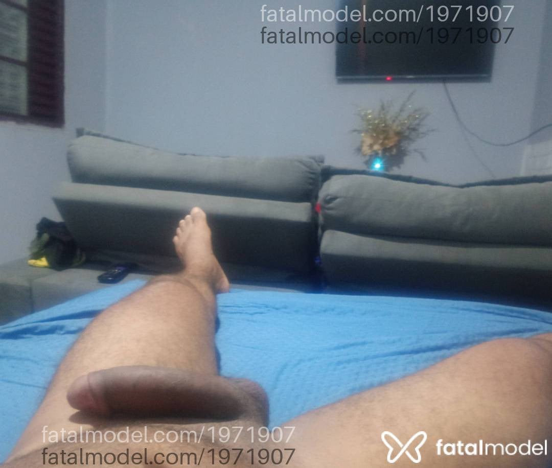 Acompanhante homem morena (o) de olhos pretos - Rodrigo