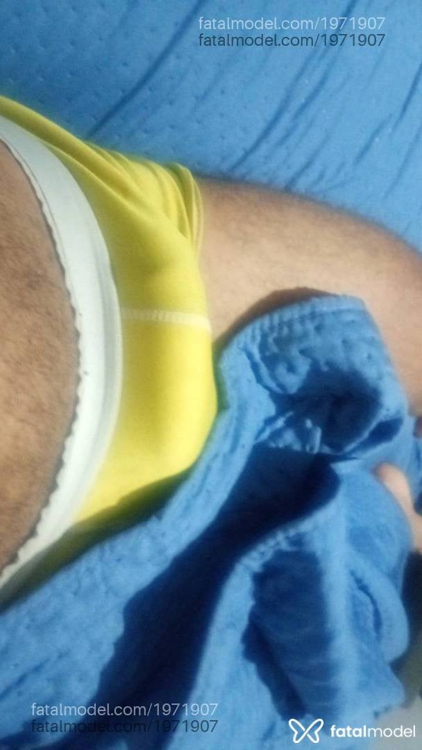 Acompanhante homem morena (o) de olhos pretos - Rodrigo