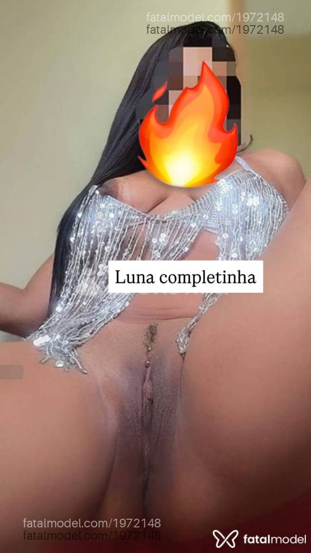 Acompanhante mulher com cabelo castanho de olhos pretos em Londrina - Margarida