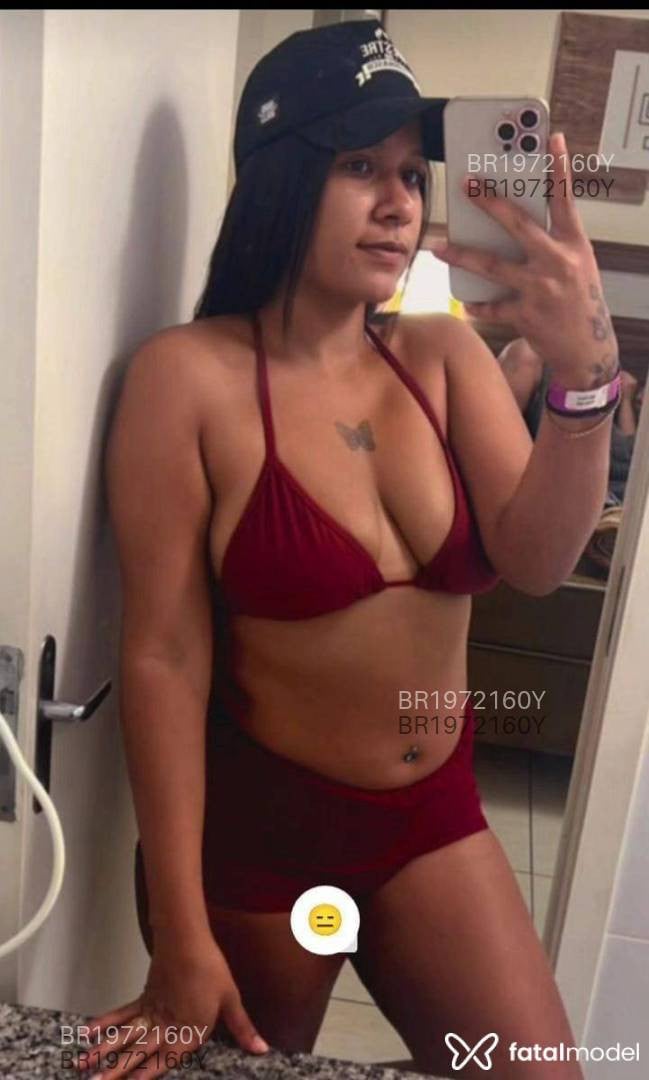 Acompanhante mulher morena (o) de olhos castanhos em Rio Verde Acompanhante mulher morena (o) de olhos castanhos em Rio Verde - Tiffany Moraes