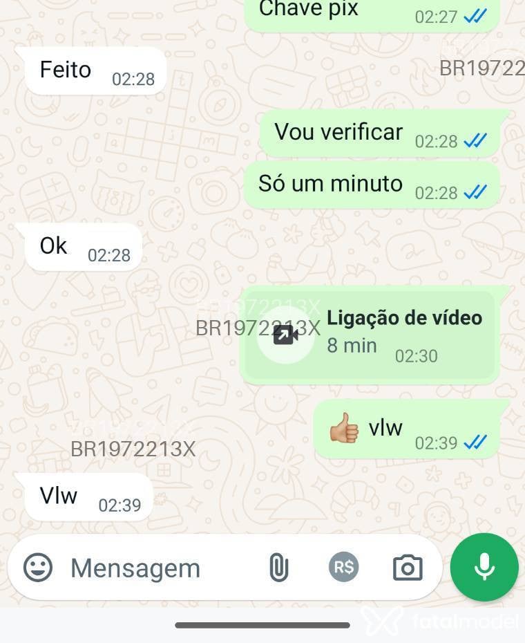 Acompanhante homem com cabelo castanho de olhos castanhos em Virtual Acompanhante homem com cabelo castanho de olhos castanhos em Virtual - caizin