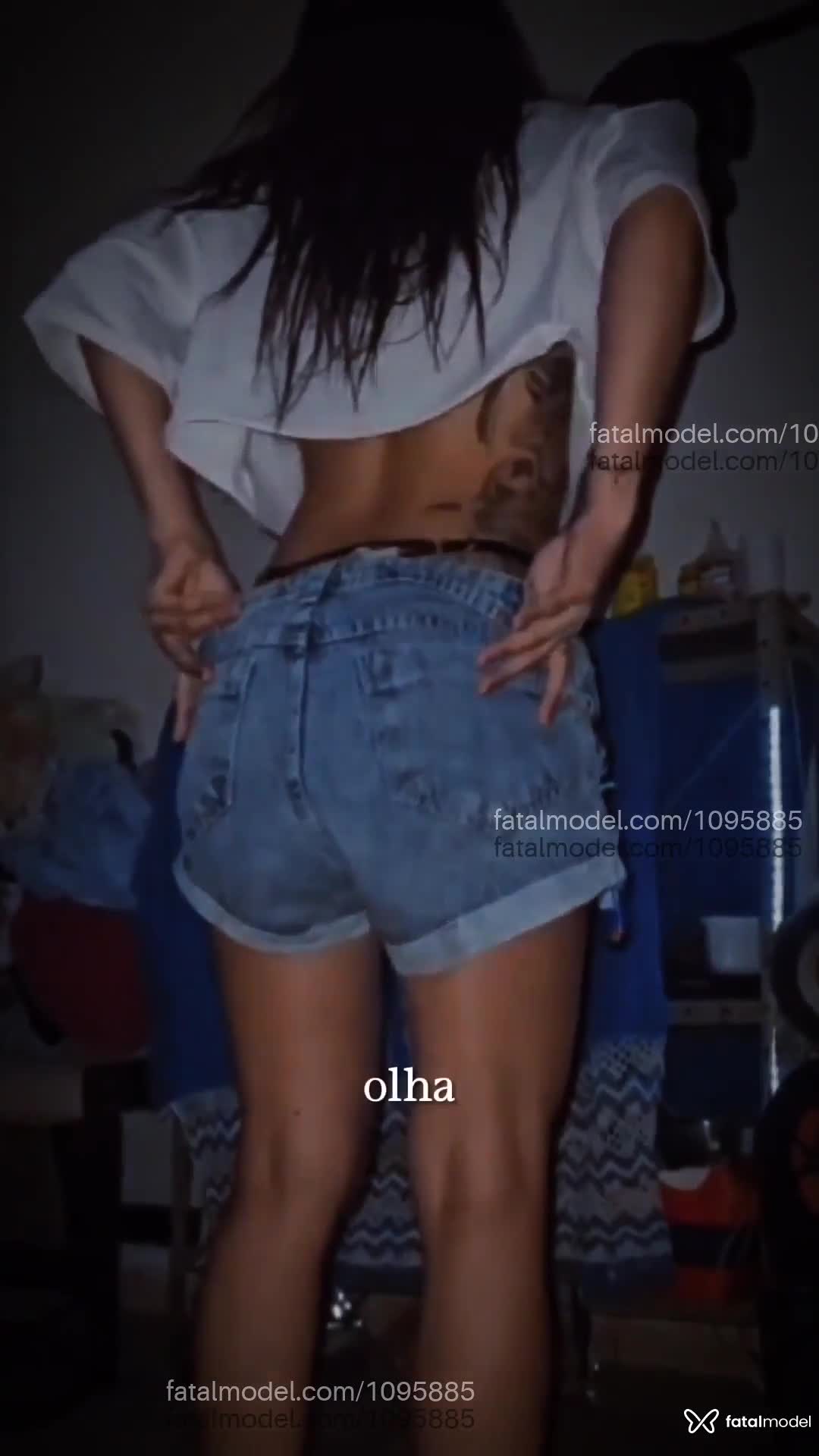 Acompanhante mulher morena (o) de olhos castanhos em Virtual - Hannaloba