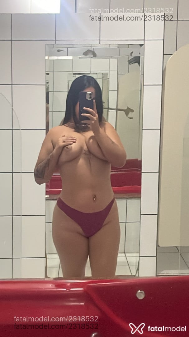 Acompanhante mulher morena (o) de olhos pretos em Jaraguá do Sul Acompanhante mulher morena (o) de olhos pretos em Jaraguá do Sul - Dani