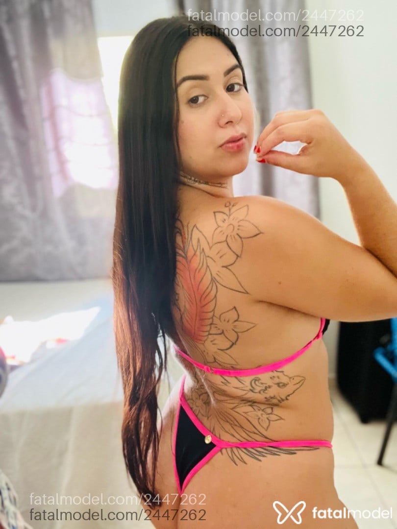 Acompanhante mulher morena (o) de olhos castanhos em Florianópolis - Lívia Mazucato