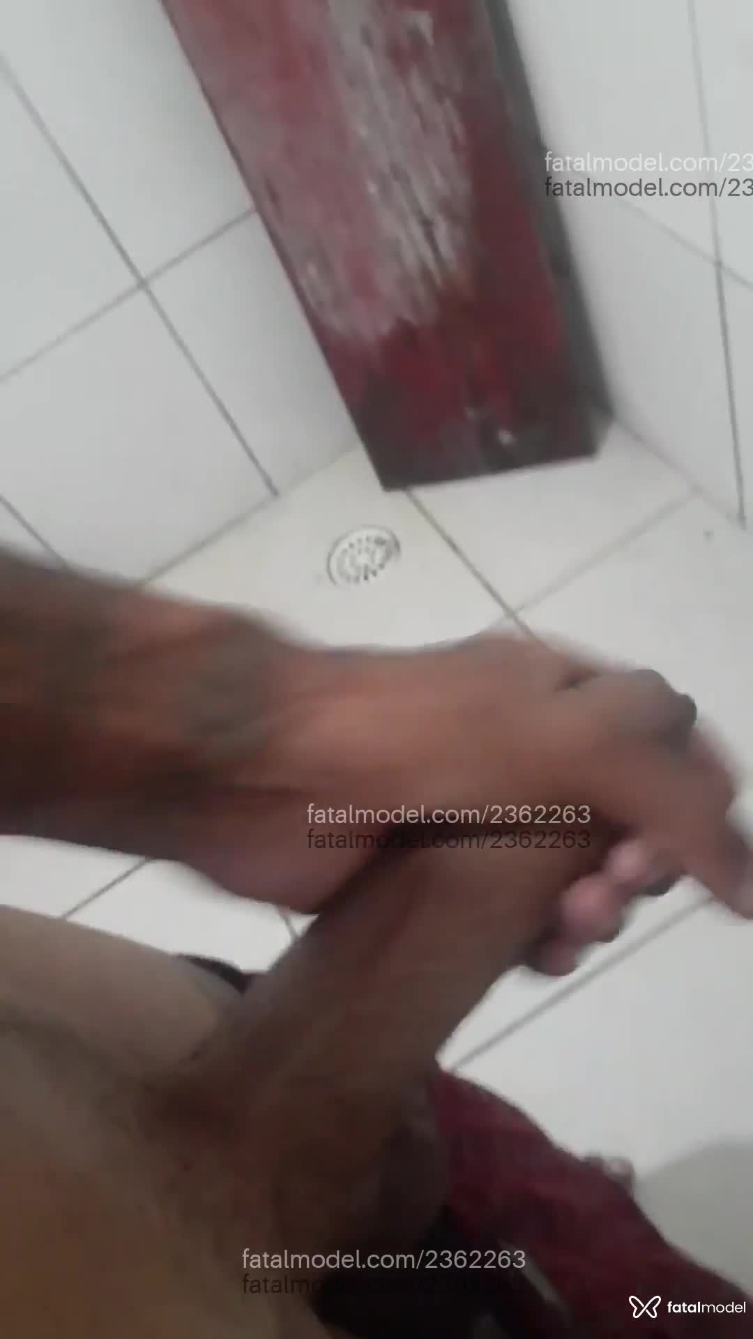 Acompanhante homem com cabelo castanho de olhos castanhos em Bragança Paulista - Gah Pzs