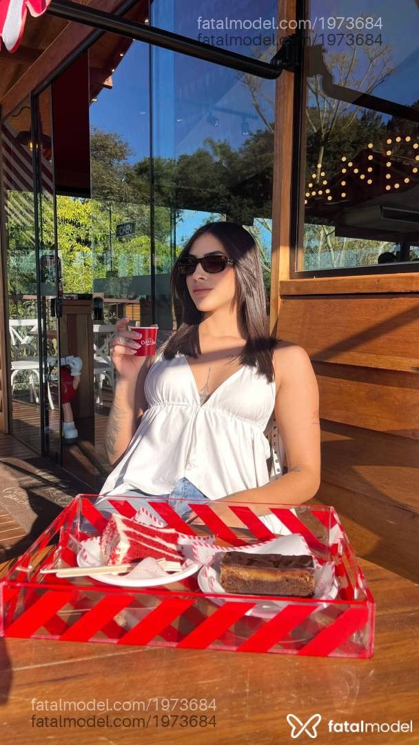 Acompanhante mulher morena (o) de olhos pretos em Bragança Paulista - Gabriela Tavares