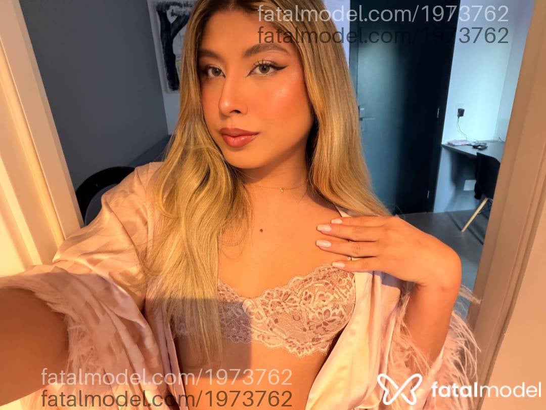 Acompanhante mulher trans loira (o) de olhos azuis em São Paulo - Liz Scheneiderr