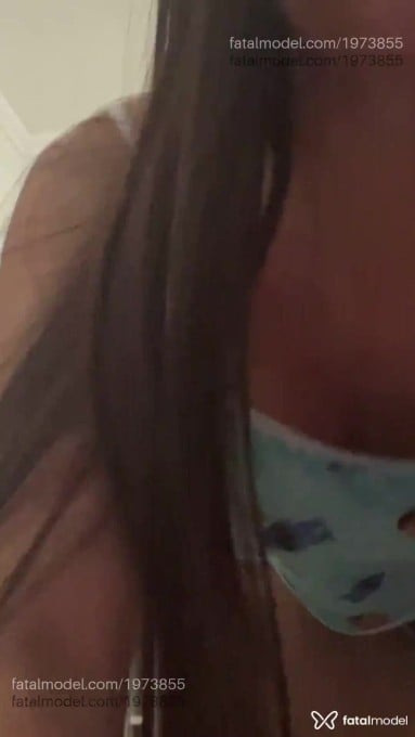 Acompanhante mulher com cabelo castanho de olhos castanhos em Florianópolis - maitê