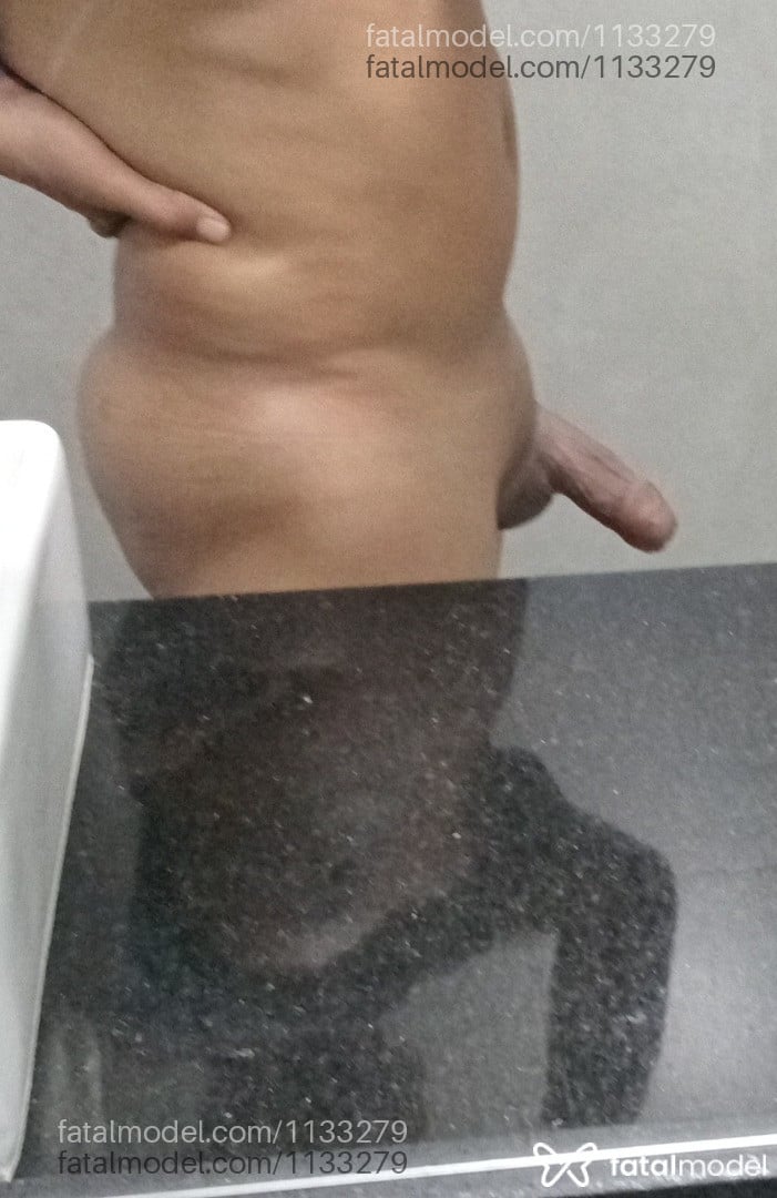 Acompanhante homem morena (o) de olhos castanhos em Virtual Acompanhante homem morena (o) de olhos castanhos em Virtual - Pedroejulha