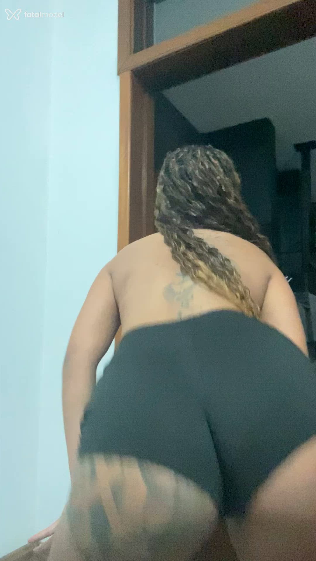 Acompanhante mulher com cabelo castanho de olhos castanhos - Bianca