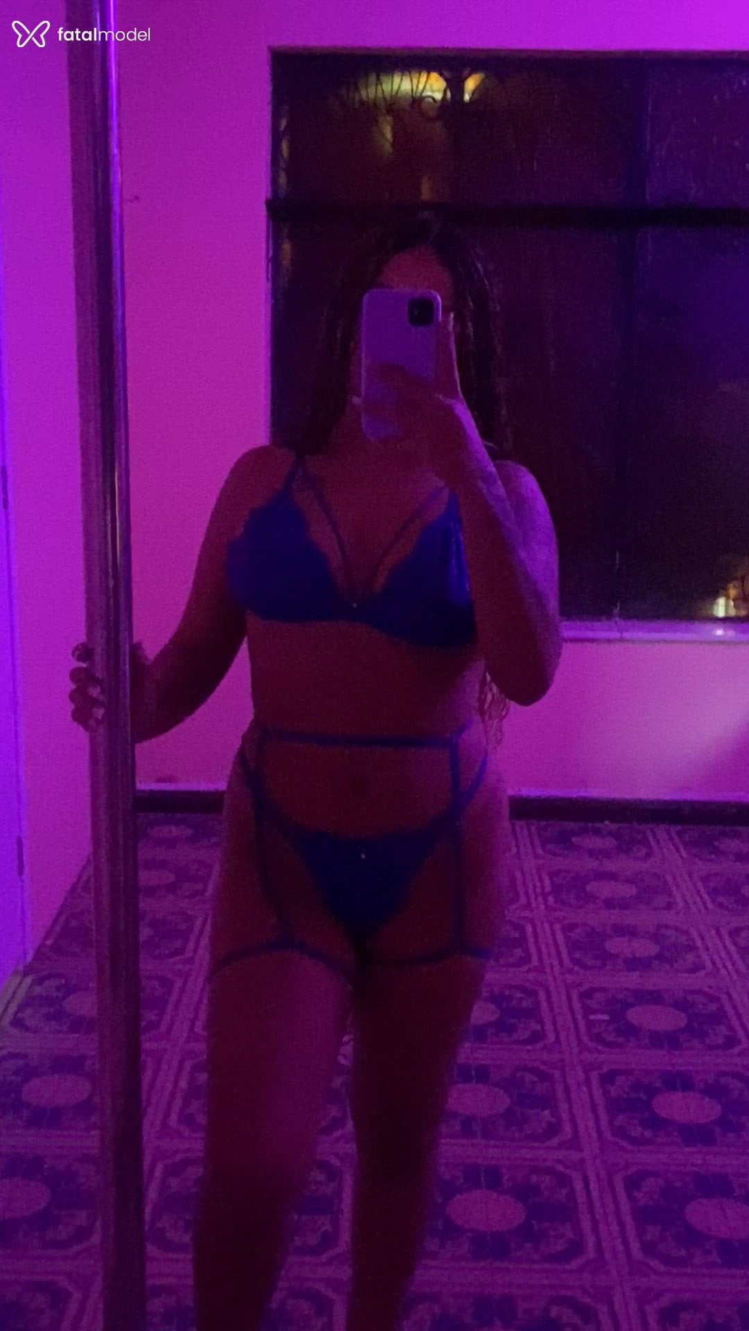 Acompanhante mulher com cabelo castanho de olhos castanhos - Bianca