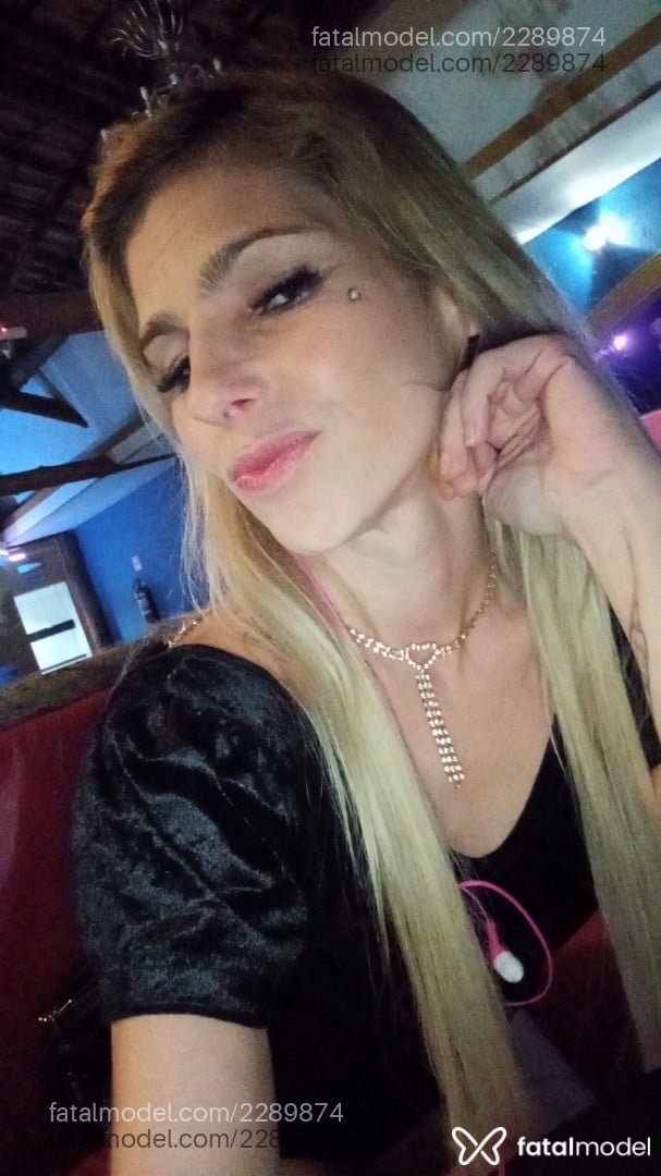 Acompanhante mulher loira (o) de olhos castanhos em Piracicaba Acompanhante mulher loira (o) de olhos castanhos em Piracicaba - Isabella