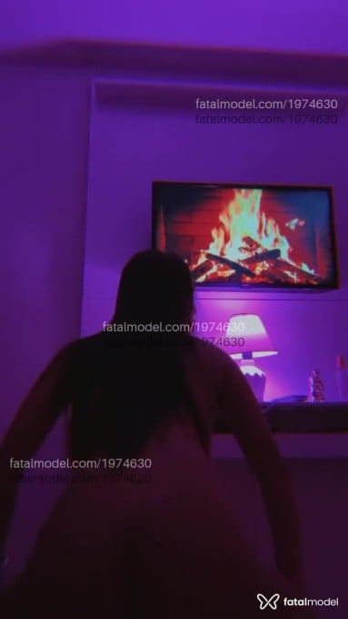 Acompanhante mulher morena (o) de olhos pretos em Curitiba - Jade Larini