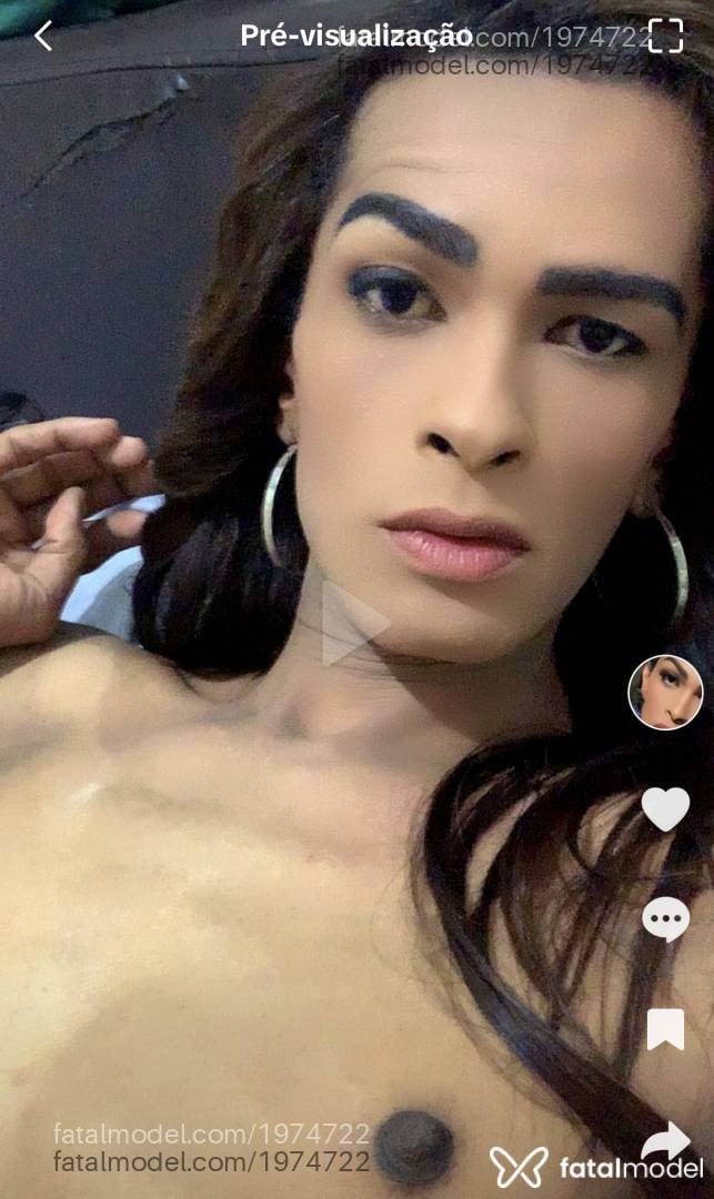 Acompanhante mulher trans com cabelo castanho de olhos pretos em Formosa Acompanhante mulher trans com cabelo castanho de olhos pretos em Formosa - Paolla