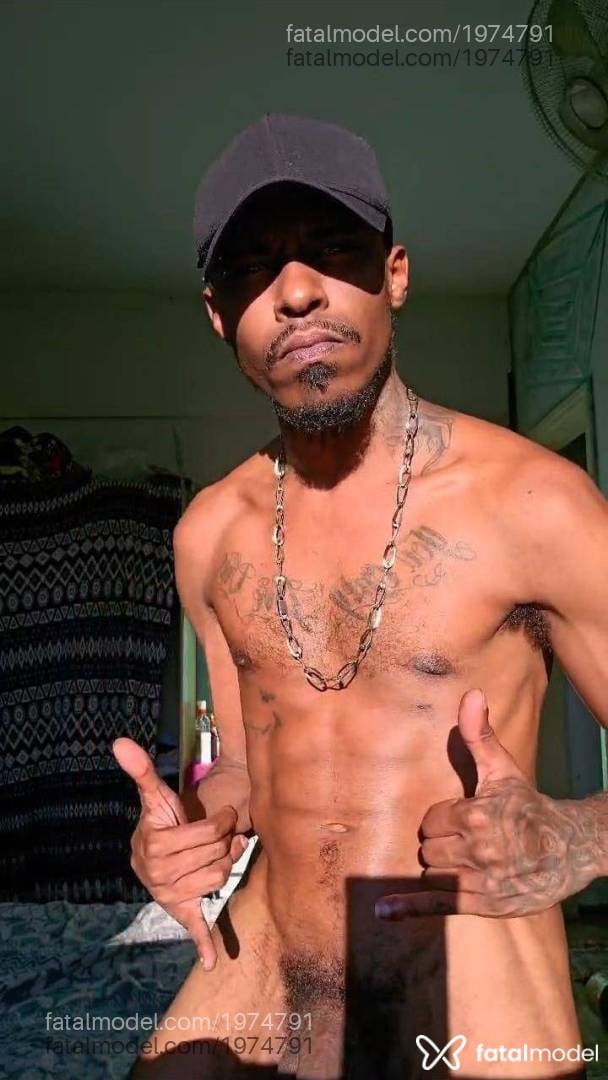 Acompanhante homem morena (o) de olhos castanhos - Mlkpauzudo