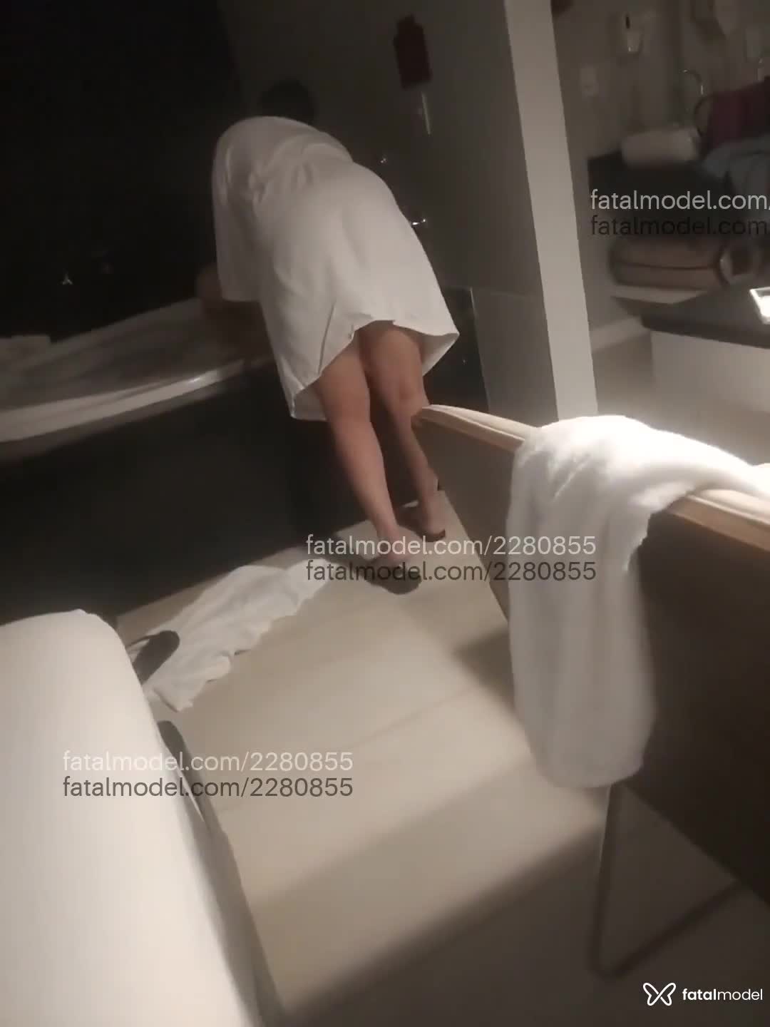 Acompanhante homem com cabelo grisalho de olhos pretos em Navegantes - Richard