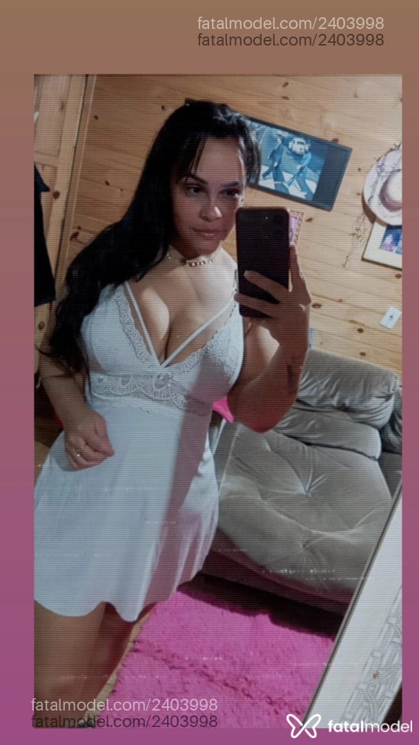 Acompanhante mulher morena (o) de olhos castanhos - Valeria Vargas Acompanhante mulher morena (o) de olhos castanhos - Valeria Vargas