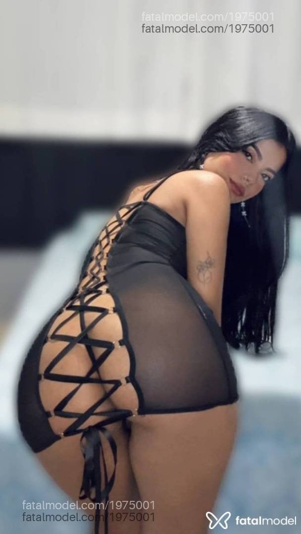 Acompanhante mulher morena (o) de olhos pretos - Milena Santos