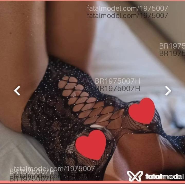 Acompanhante mulher morena (o) de olhos castanhos em São Sebastião do Paraíso - Mia Moraes