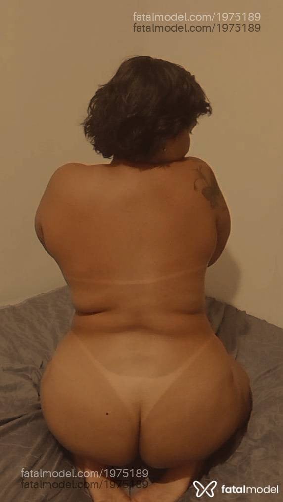 Acompanhante mulher morena (o) de olhos pretos - Sara