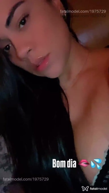 Acompanhante mulher morena (o) de olhos castanhos - Rafaa