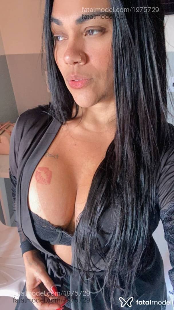 Acompanhante mulher morena (o) de olhos castanhos - Rafaa