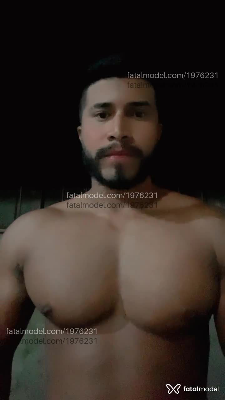 Acompanhante homem morena (o) de olhos castanhos em Goiânia - Alex