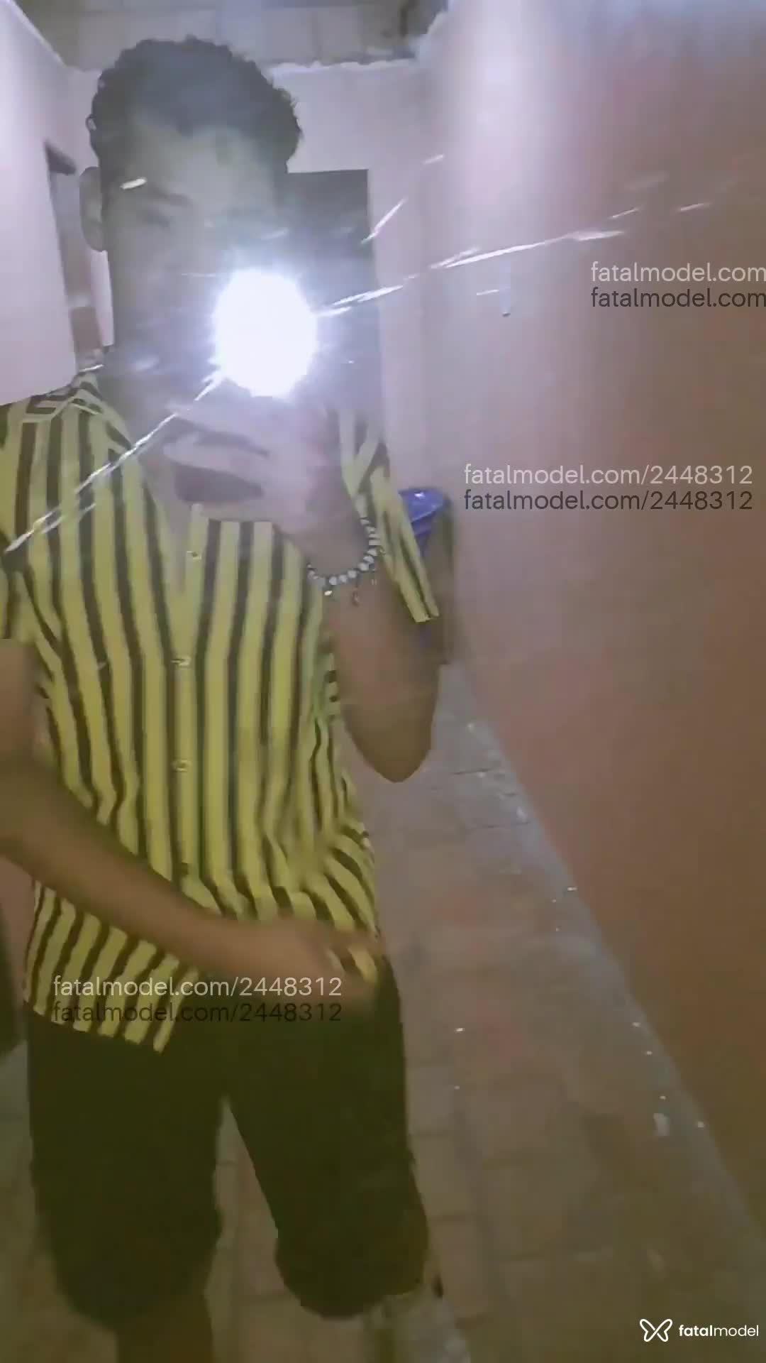 Acompanhante homem morena (o) de olhos castanhos em Manaus - Erick