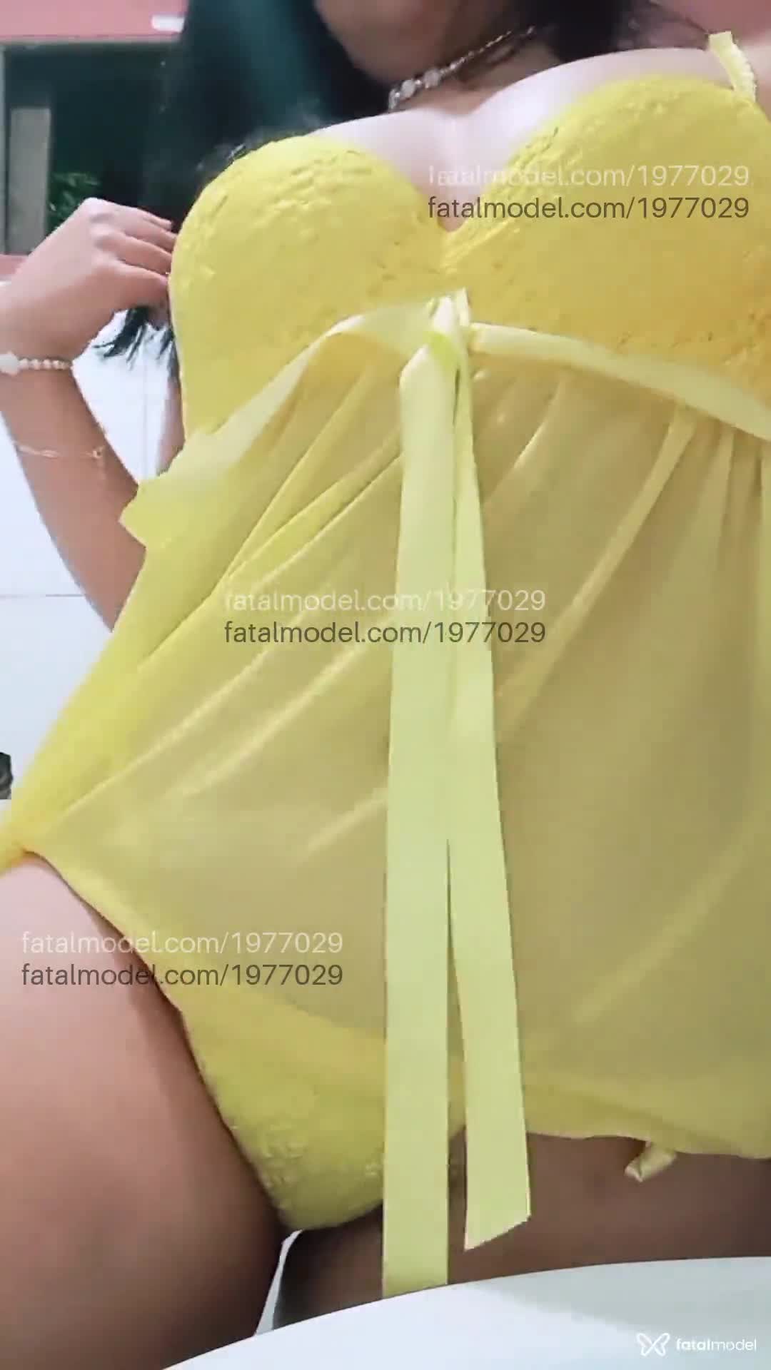 Acompanhante mulher morena (o) de olhos pretos em Massaranduba - Fernanda